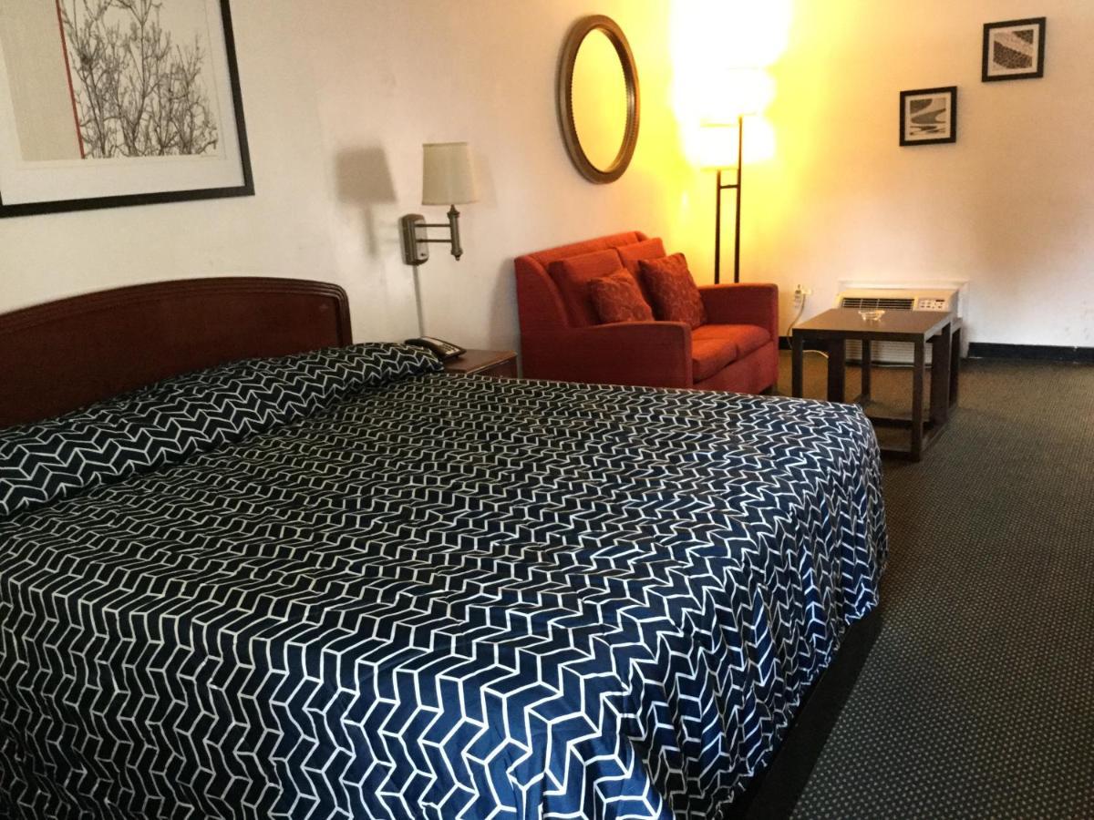 Metter American Inn מראה חיצוני תמונה