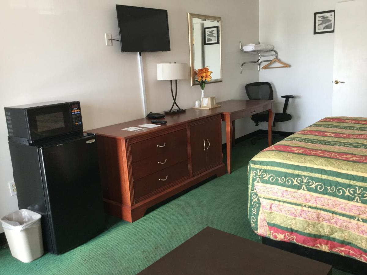 Metter American Inn מראה חיצוני תמונה
